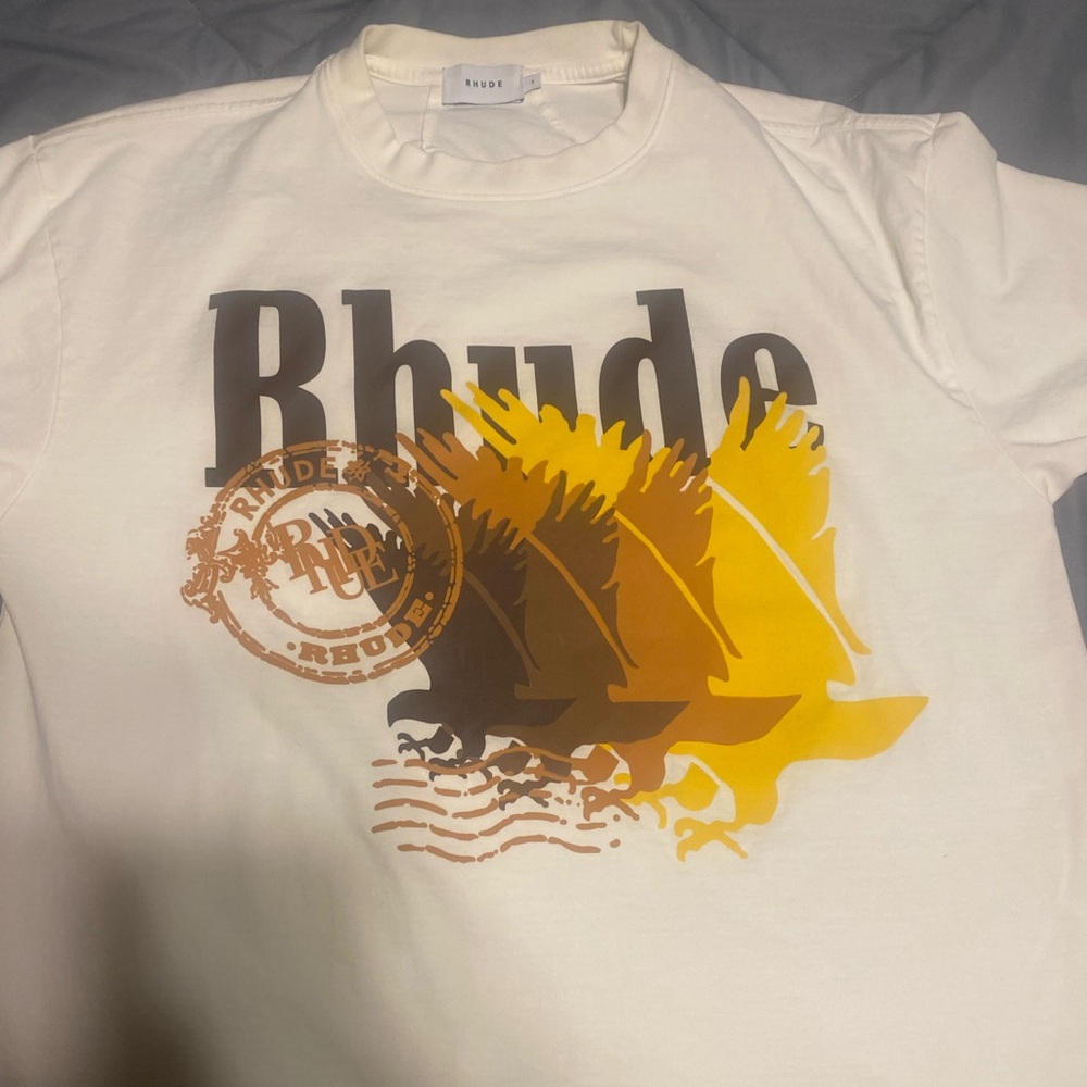 Selling a good condition Rhude tshirt